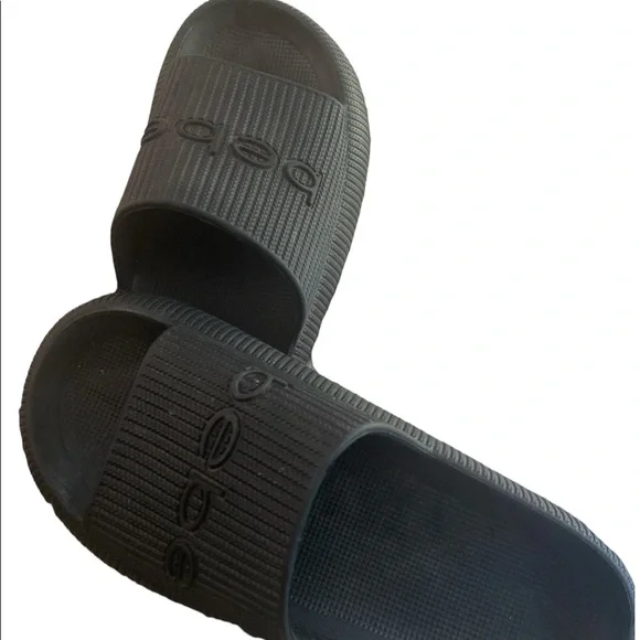Womens BeBe Flip Flops Slides Black size 8 - Picture 1 of 3